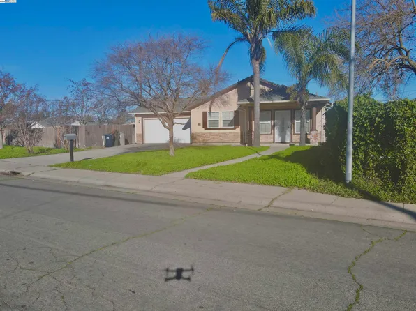 925 Los Robles Blvd, Sacramento, CA 95838