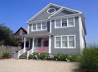 2073 Fairfield Beach Rd, Fairfield, CT 06824