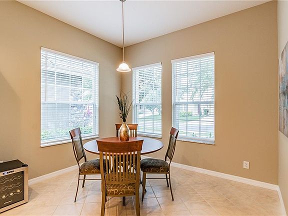 4th image of 14638 Chatsworth Manor Cir