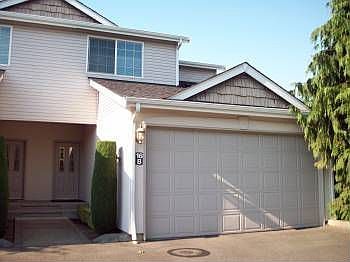 1st image of 418 17th St SE Unit 16B