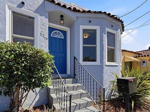 5th image of 3248 Bona St