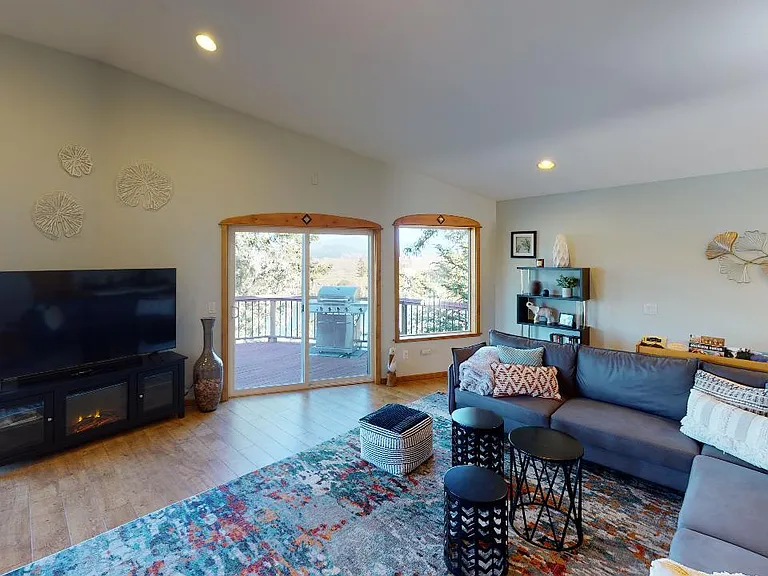 94451 Jerrys Flat Rd — Photo 97