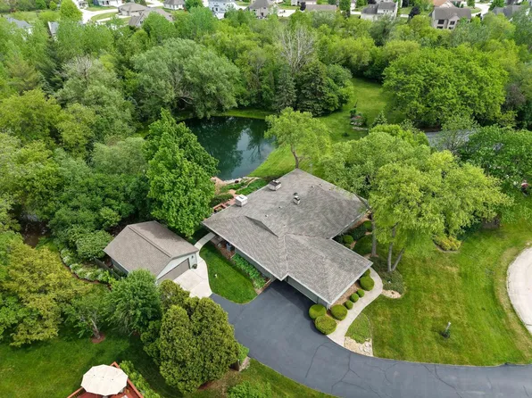 2735 Fenceline ROAD, Mount Pleasant, WI 53406