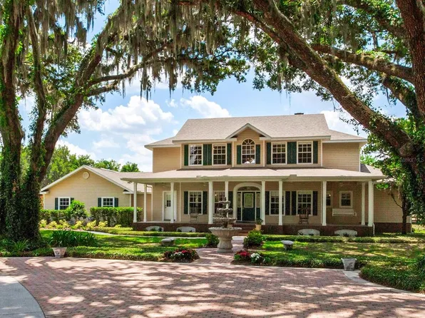 1907 Streetman Dr, Lithia, FL 33547