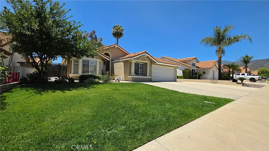 4 bed, 1615 sqft, $3,000 — Photo 2