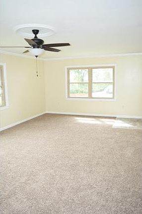 5th image of 324 Overlook Dr