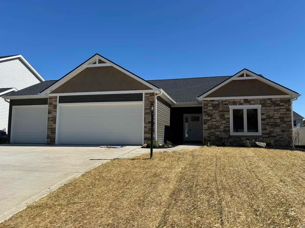 13904 Diavik Pl, Fort Wayne, IN 46845