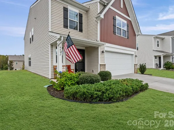 440 Gray Hawk Dr #82, Rockwell, NC 28138