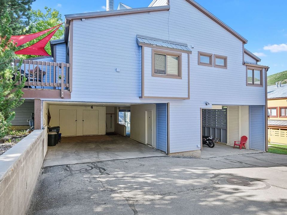 1st image of 1119 Woodside Ave #8