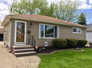 6106 Stark Dr, Brookpark, OH 44142