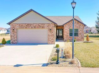 3906 Essex Blvd, Swansea, IL 62226