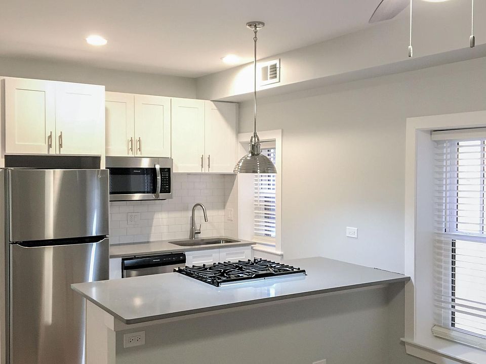 1st image of 2105.5 N Sedgwick St #1