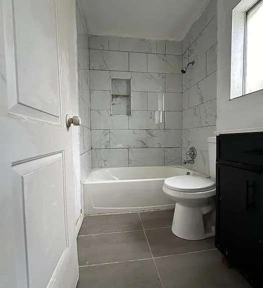 3404 22nd Ave — Photo 11