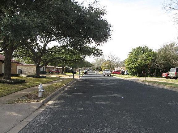 3rd image of 7115 S Brook Dr