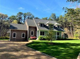 14 Sandpiper Ln, Tisbury, MA 02568