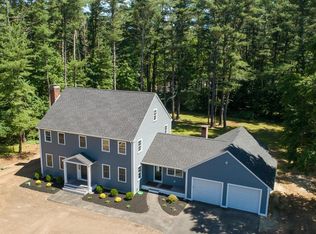 67 Sherwood Ln, Raynham, MA 02767