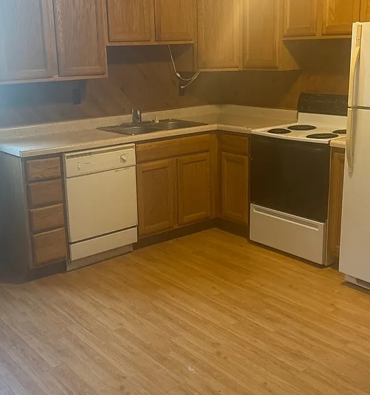 1721 Nokomis St #2 — Photo 7