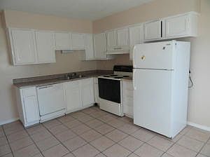 3rd image of E 4424 4426 Santa Anna Dr