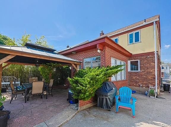 4th image of 151-46 10th Avenue