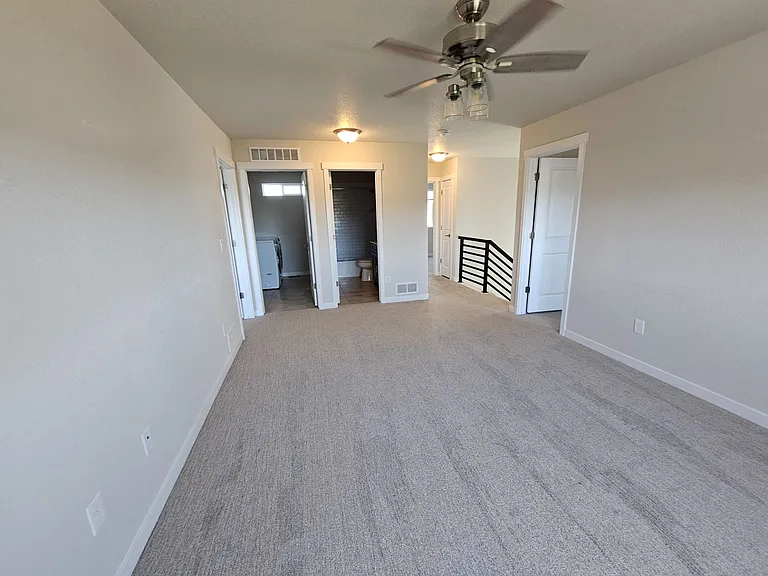 1853 Clayhouse Dr — Photo 19