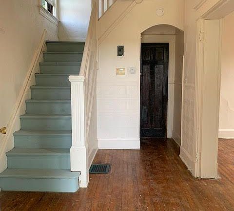 5th image of 2954 W McMicken Ave