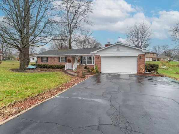 36 Hadley Woodland St, Mooresville, IN 46158