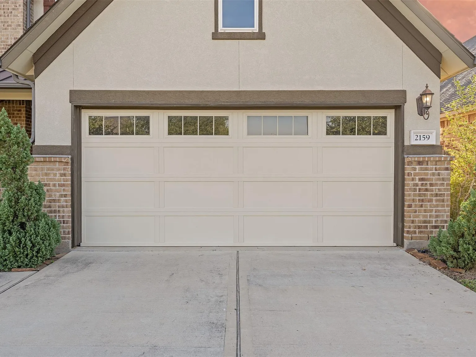 4 bed, 3.5 bath, 2670 sqft, $2,700 — Photo 4