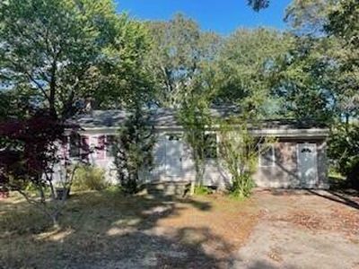 10 Lake Road E, West Yarmouth, MA, 02673