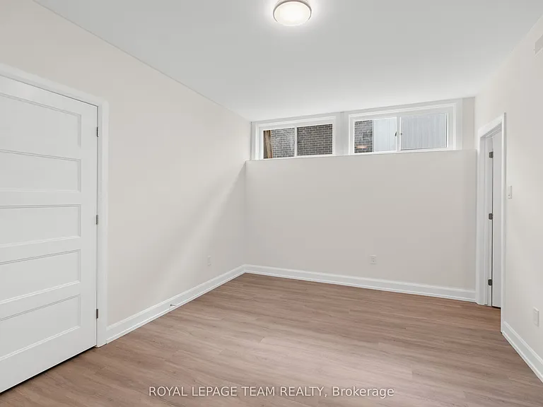 6954 Notre Dame St #C — Photo 16
