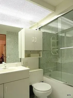 Rented by Your Vanity Realty | media 29