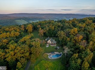 10210 Possum Hollow Dr, Delaplane, VA 20144