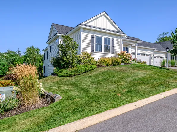 48 Maxwell Woods Drive #3, Cape Elizabeth, ME 04107
