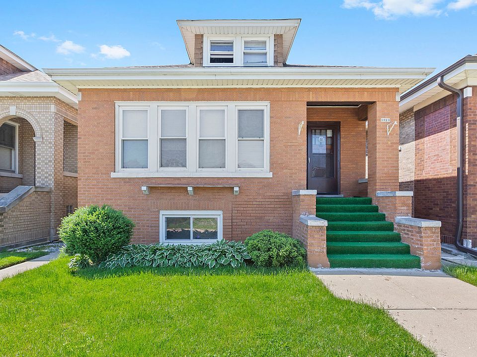 1st image of 5023 W Wrightwood Ave