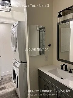 1051 Tomahawk Trl — Photo 4