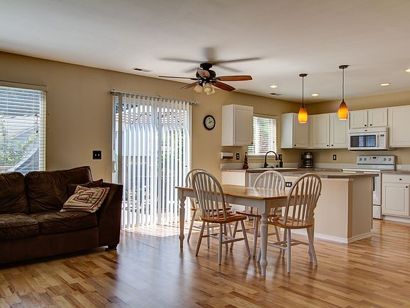 3rd image of 12918 158th Street Ct E