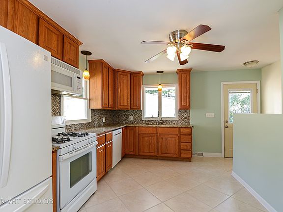 5th image of 316 Garden Ct