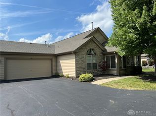 29 Villa Pointe Dr, Springboro, OH 45066