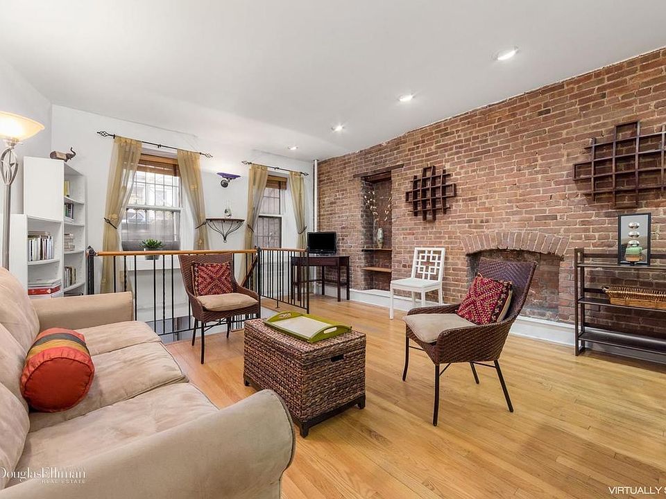 1st image of 59 W 88th St