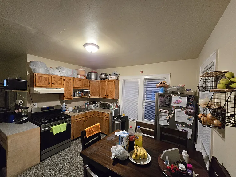 2730 N Marmora Ave #2 — Photo 16