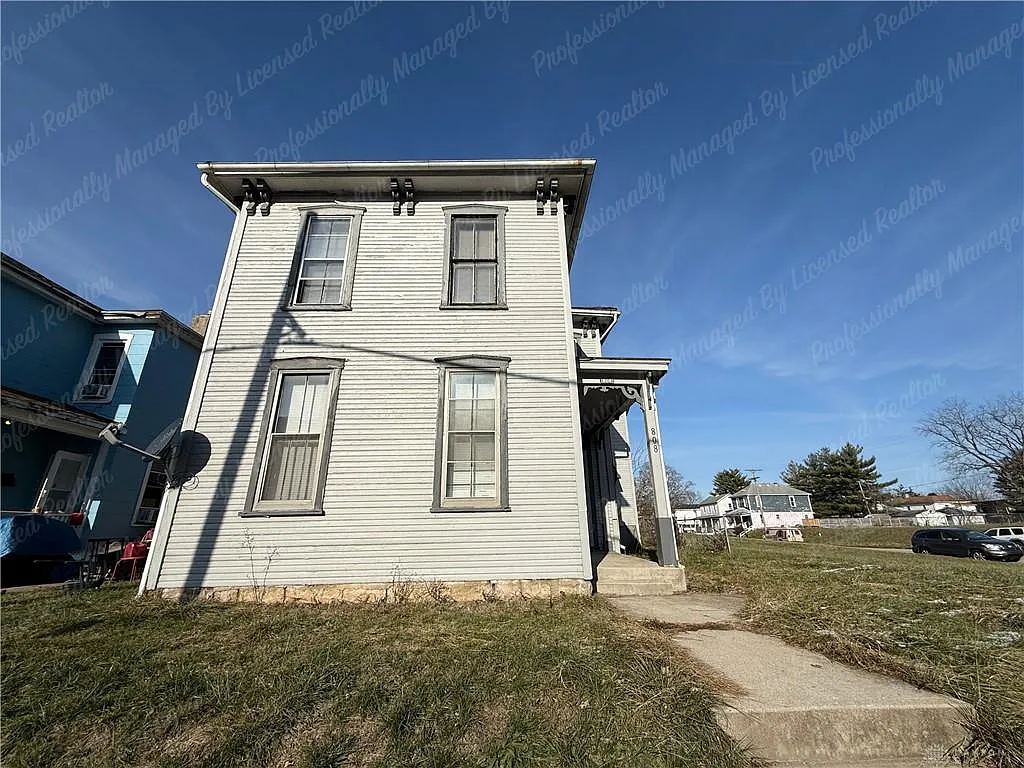 2 bed, 1.0 bath, 1806 sqft, $1,100 — Photo 3