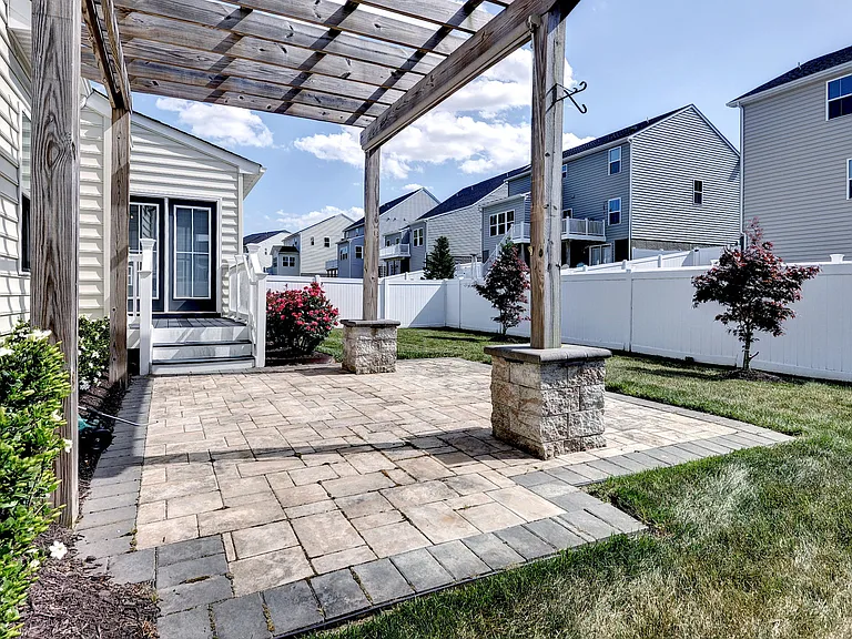 515 Clements Mill Trce — Photo 45