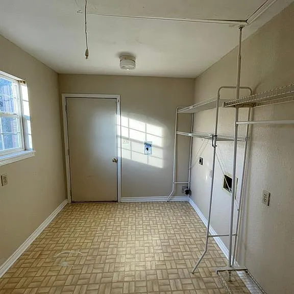 303 Boyd Loop — Photo 8