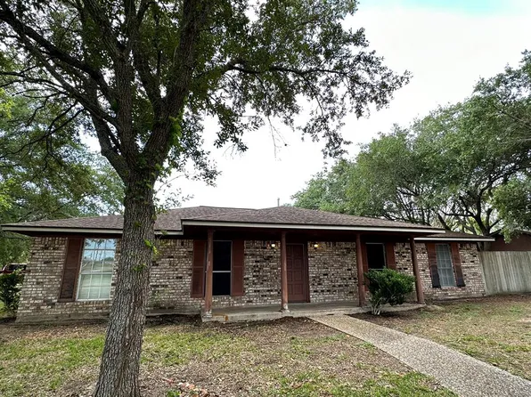 1503 N Avenue G, Freeport, TX 77541