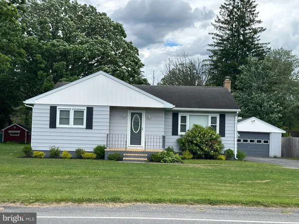 736 N 9th St, Philipsburg, PA 16866