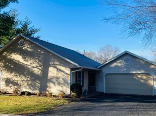 3900 S Laurel Ct, Bloomington, IN
