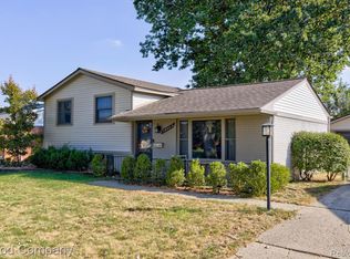 38063 Donald St, Livonia, MI 48154