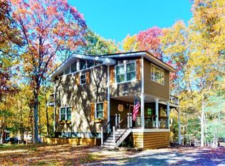 103 Kingfisher Ct, Milford, PA 18337