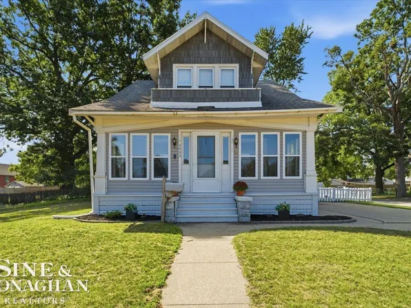 2822 South Blvd, Pt Huron, MI 48060