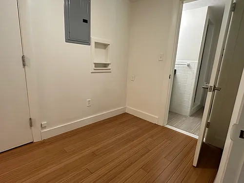 1871 Beacon St #1 Photo 1