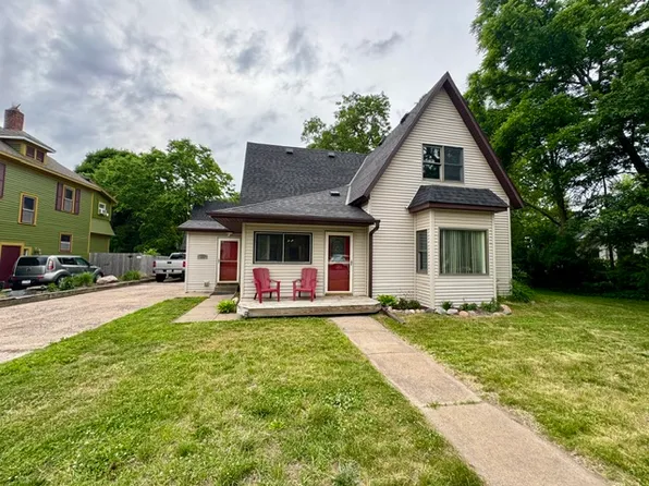 611 N Cascade St, Osceola, WI 54020